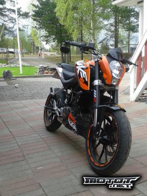KTM Duke 125