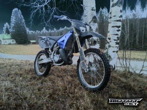 Yamaha YZ 125