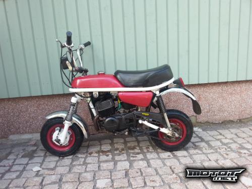 Suzuki PV 50