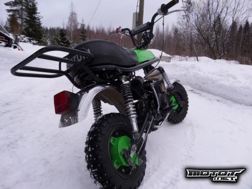 Suzuki PV 50
