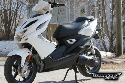 Yamaha Aerox 50