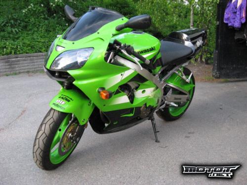 Kawasaki ZX-9R