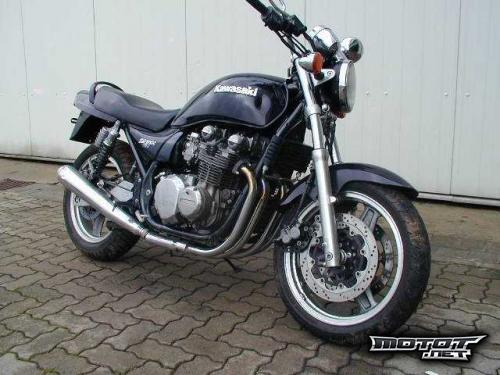Kawasaki ZR 750