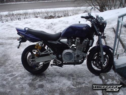 Yamaha XJR 1300