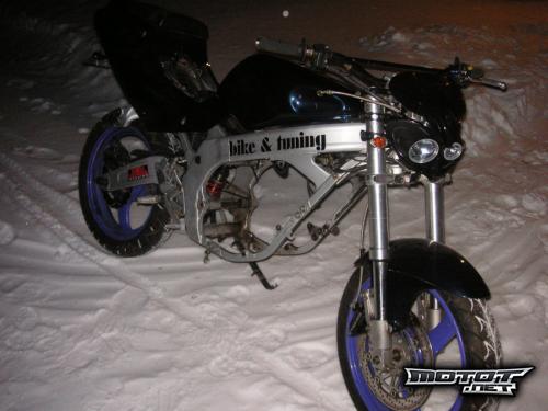 Suzuki RGF 125