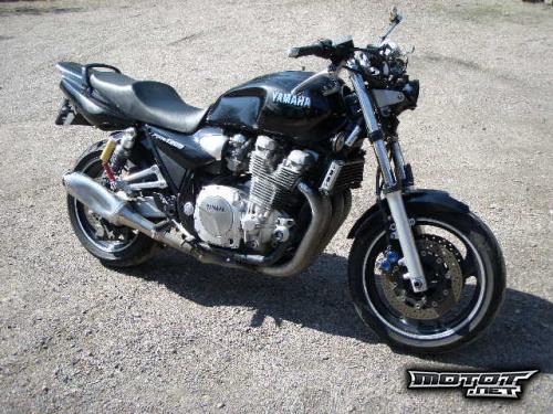 Yamaha XJR 1300