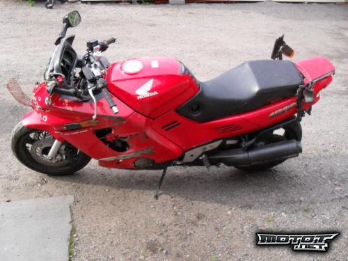 Honda CBR 1000 F