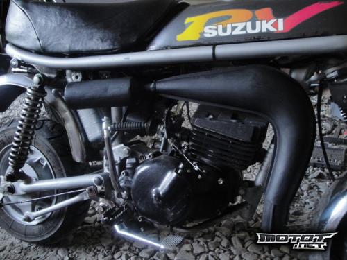 Suzuki PV 50