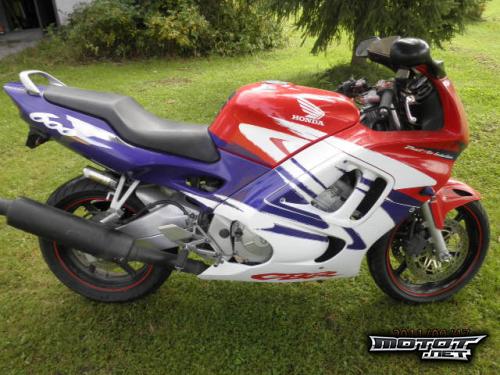 Honda CBR 600 F
