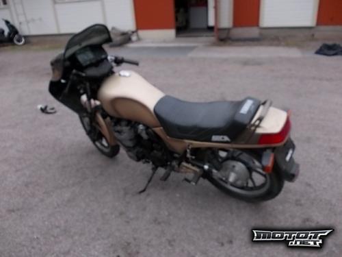 Yamaha XJ 750