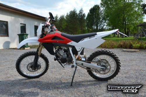 Husqvarna CR 125