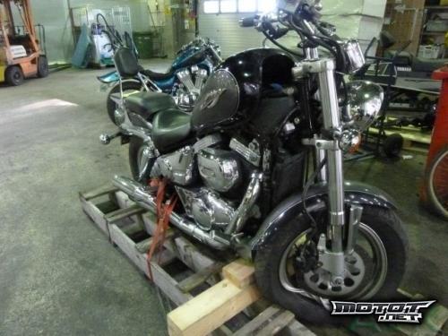 Suzuki VZ 800