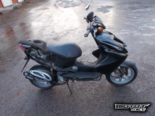 Yamaha Aerox 50