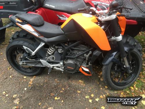 KTM Duke 125